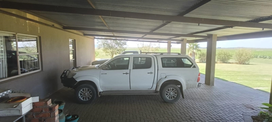 3 Bedroom Property for Sale in Bloemfontein Rural Free State